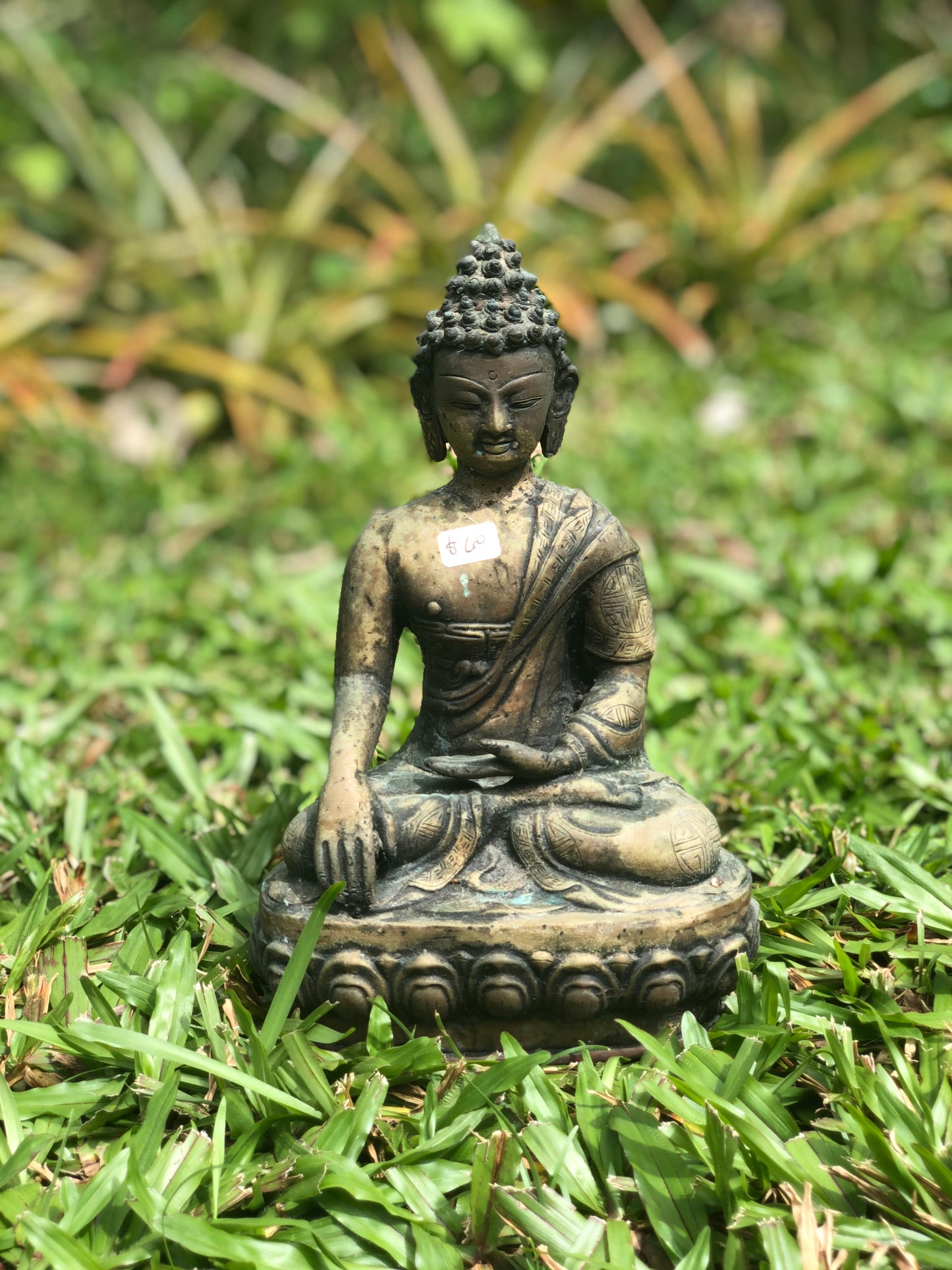 Buddha Statue Bhumisparsha Mudra